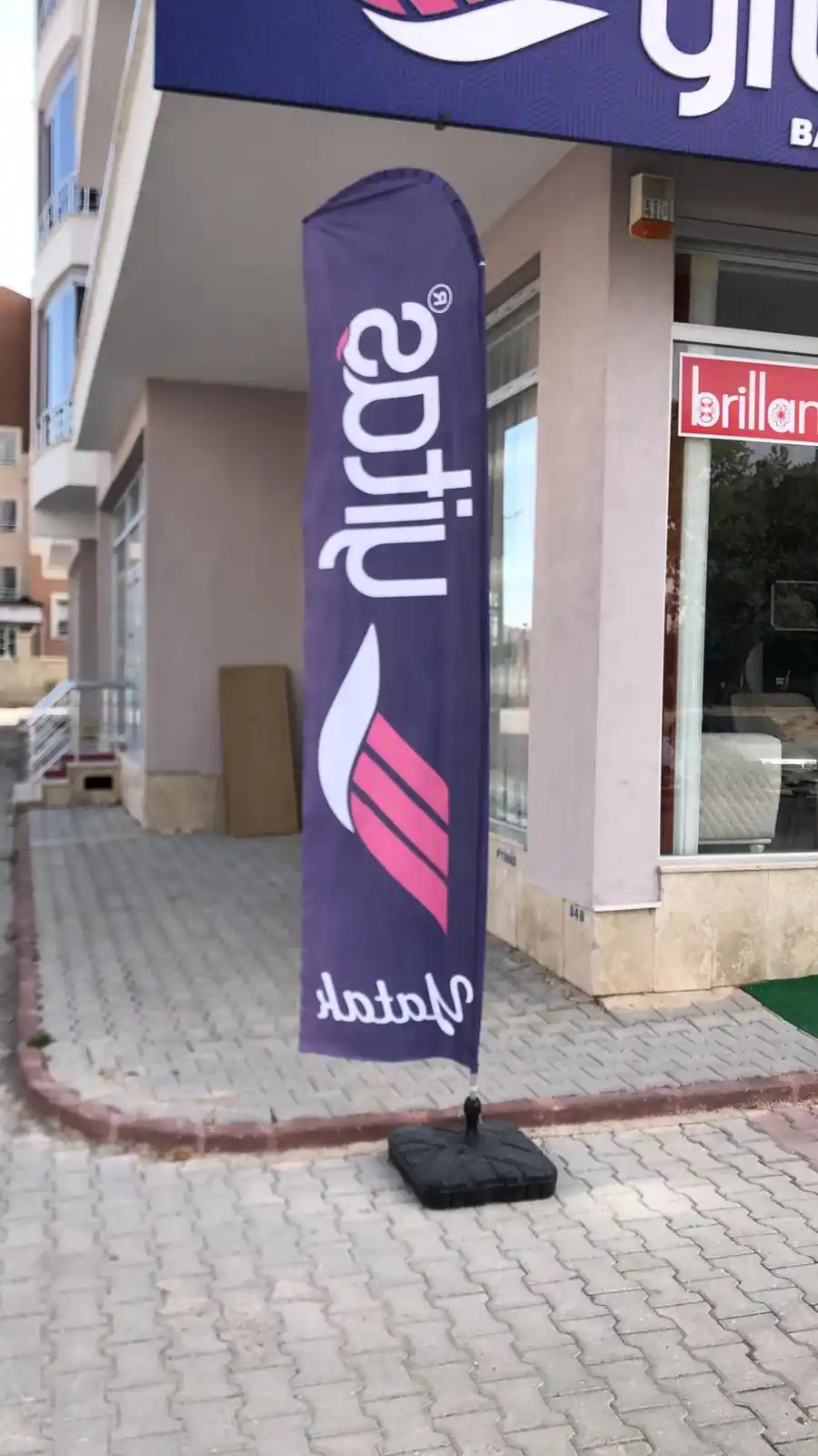 mobilyaci-yelken-bayragi-16