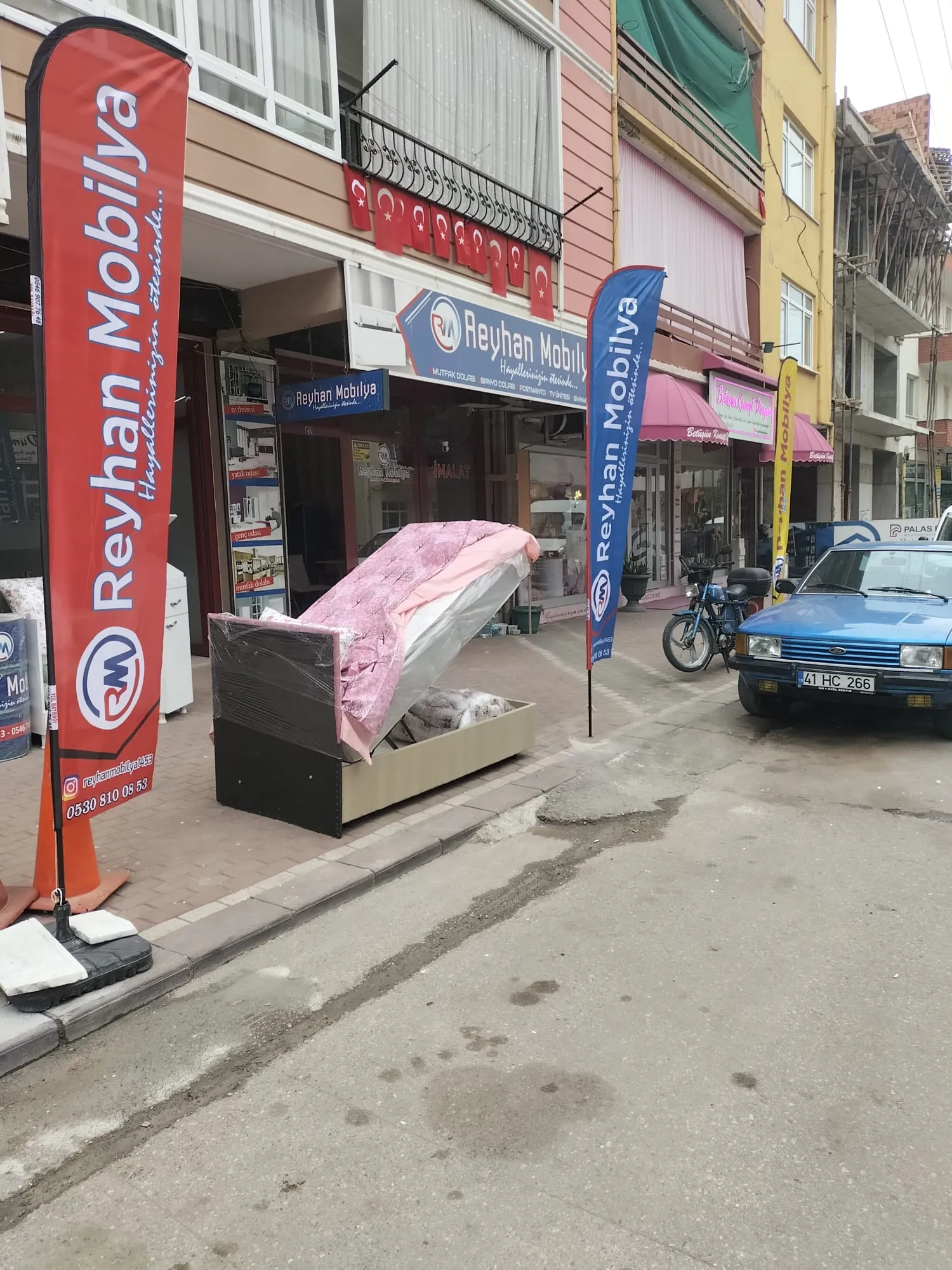 mobilyaci-yelken-bayragi-36
